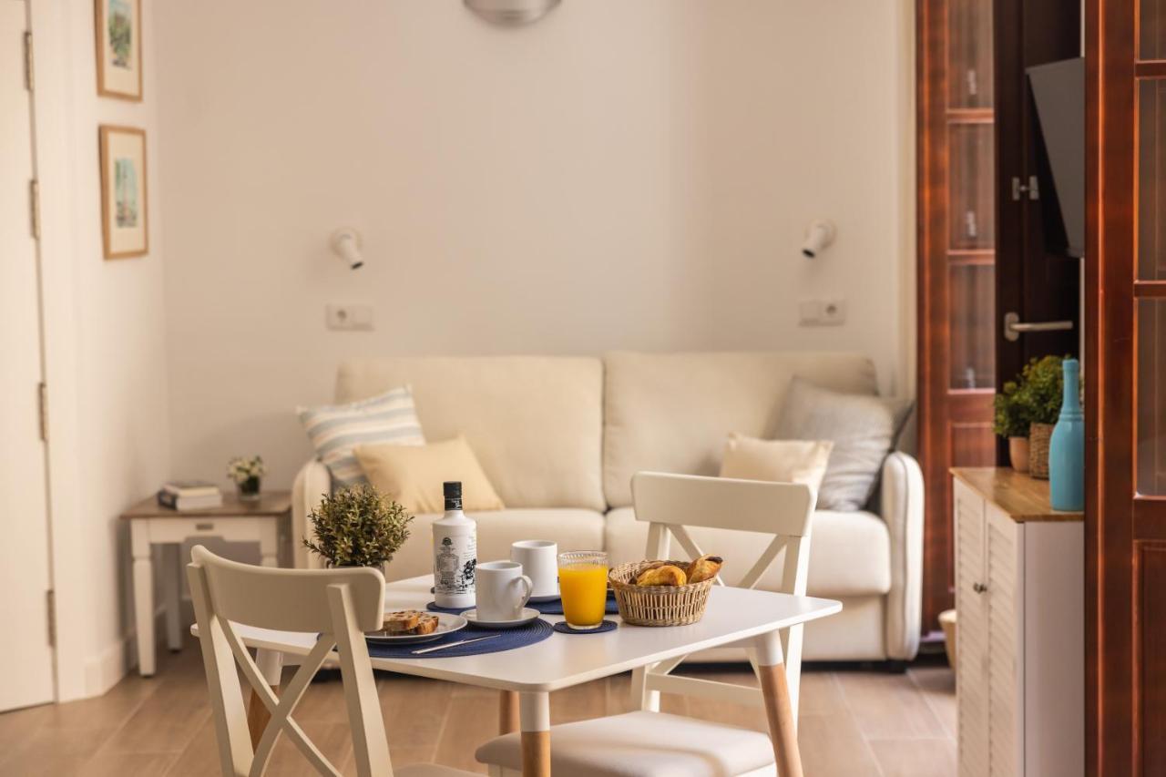 Apartamento Especeria Blue By #Cuatrocallesflats มาลากา ภายนอก รูปภาพ